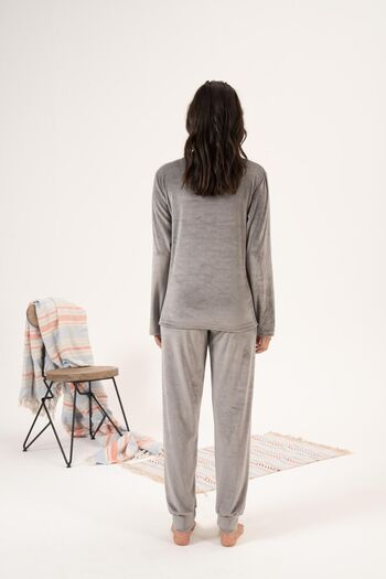 Estiva Velvet Winter Lazy Day Women's Pajamas Set