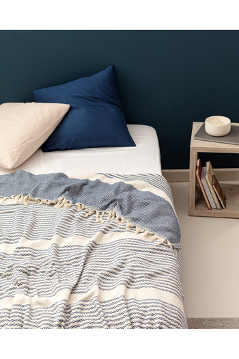 Madame Coco Denney Double Bedspread - Ecru/indigo