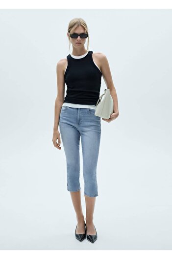MANGO Woman Capri Jeans with Side Slits