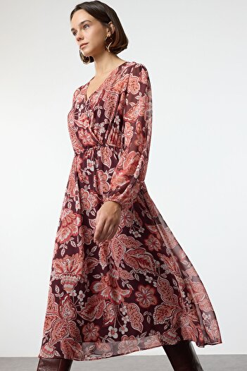 Trendyol Collection Rochie din șifon florală Midi Burgundy în linie A - Decolteu dublu cu căptușeală TWOAW25EL00431