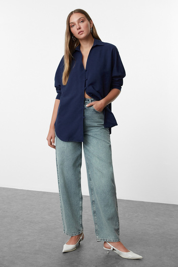 Trendyol Collection Sötétkék, széles szabású szőtt ing - Twoaw24Go00017