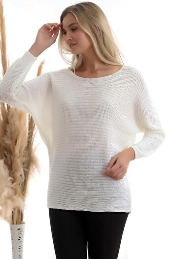 Devinka Women's White Glitter Boat Neck Bat Sleeve Thessaloniki Sweater