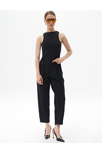 Kayra Black Trousers - Pleated and Accessory Detailed