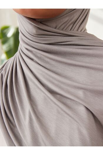 Femple Modest Ασημί Χρώμα Premium Jersey Hijab - 180x70 cm