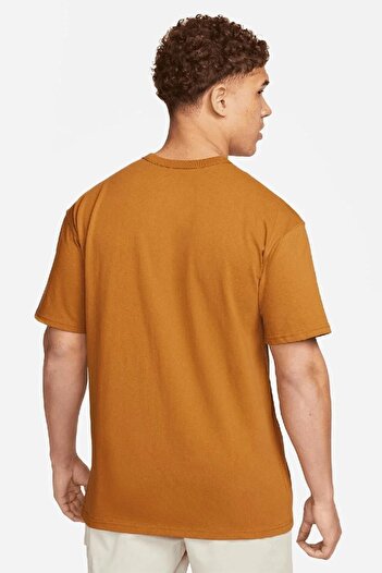Nike Premium Essential Sust Unisex Loose Fit Tee Loose Fit Χοντρό μπλουζάκι μουστάρδα
