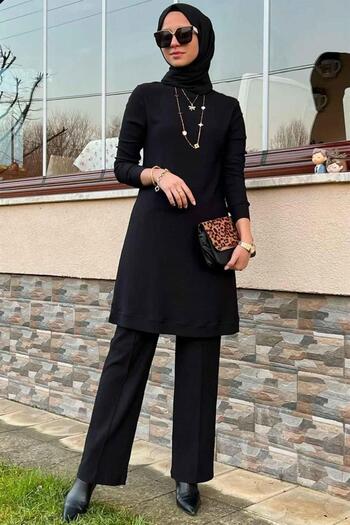 Rabia Şamlı Black Knitted Basic Tunic
