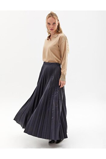 Kayra Navy Blue Pleated Leather Skirt