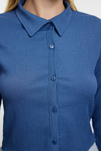 Trendyol Collection Πλεκτή μπλούζα Indigo με λαιμόκοψη Polo - Μπλούζα με κουμπιά, τυλιγμένη και ανάγλυφη Crop Twoaw22Bz0241