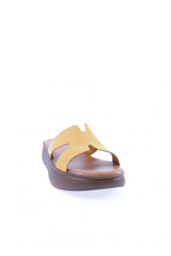 DGN Women's Thick Sole Slippers 611032110