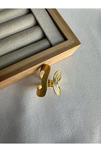 ringbox Gold Renk Vintage Desenli Sarmal Yüzük