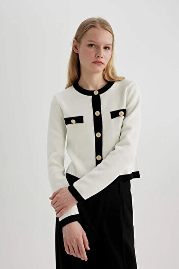 DeFacto Crew Neck Regular Fit Cardigan C1482ax24sp