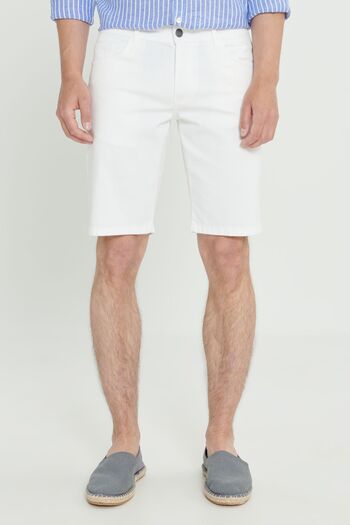 AC&Co / Altınyıldız Classics White Slim Fit Seersucker Patterned Men's Shorts - Side Pocket