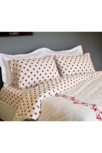 Setekshome Double Sided Embroidered Heart Sheet and Elastic Duvet Cover Set - Boxed