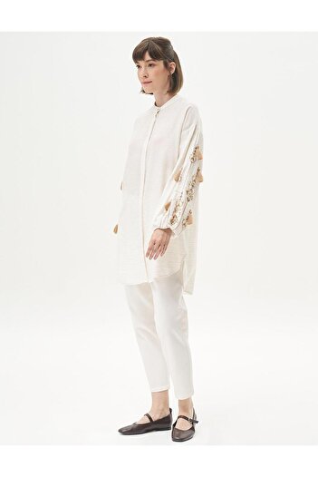 Kayra Cream Colored Embroidered Judge Collar Tunic