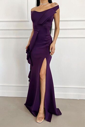 Mossta Boat Neck Cross Detailed Ruffled Slit Mermaid Evening Dress