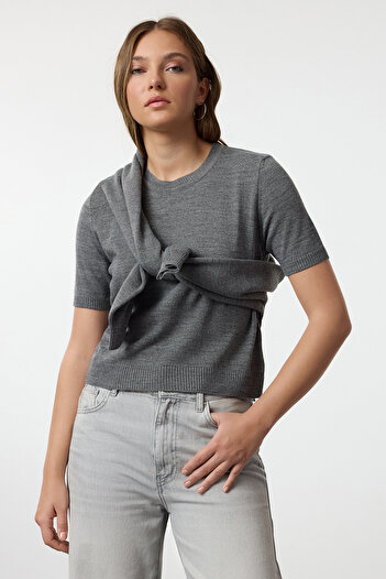 Trendyol Collection Kardigan z antracitového úpletu - Halenka Cardigan Twoaw25Hi00216