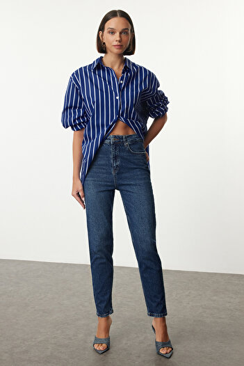 Trendyol Collection Blugi Mom Blue cu talie înaltă - Confort TWOAW25JE00172