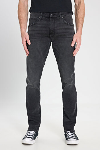 WRANGLER Gray StretchySlimFitLarstonJeans - Low Waist GrindingDenimJeans