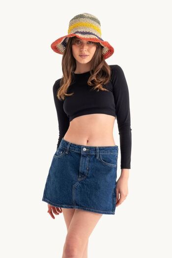 Hiccup Basic Top - Wide Crew Neck