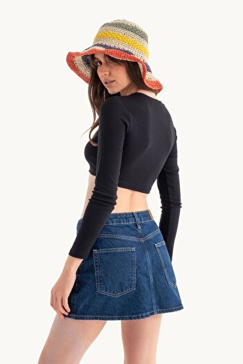 Hiccup Basic Top - Wide Crew Neck