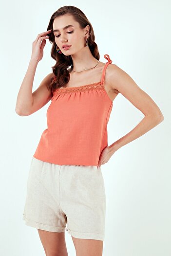 Lela Pamuklu Regular Fit İp Askılı Bluz  BLUZ 611BZ0299