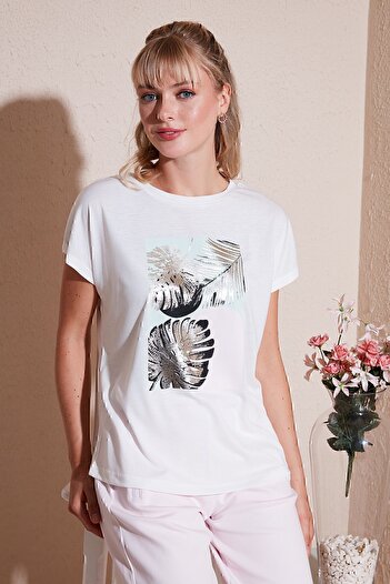 Lela Футболка з принтом на комірі - Regular Fit 6671004