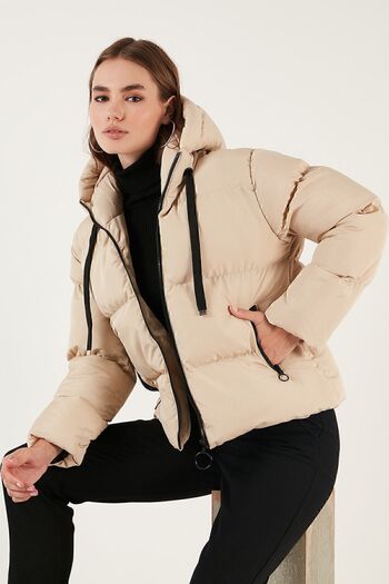 Lela Pocketed Hooded Regular Fit Puffer Coat COAT 640Y002