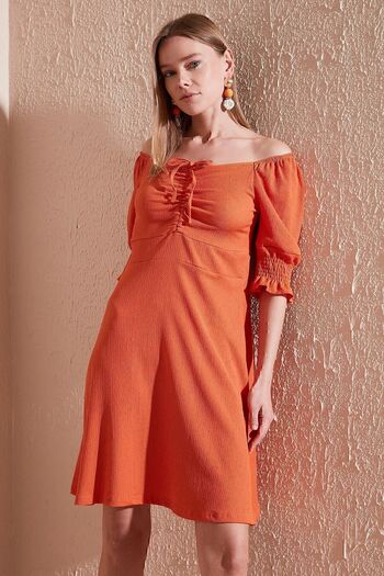 Lela Crinkle Gathered V-Neck Sleeves Gipe Dress Dress 5865034