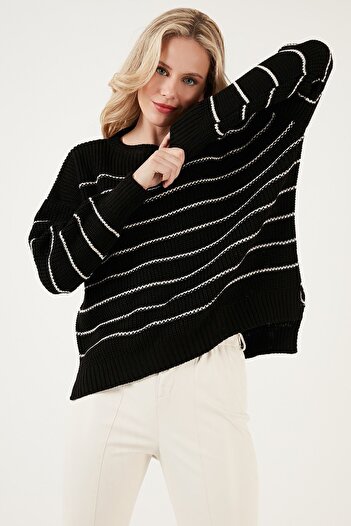 Lela Pulover tricotat cu spate lung cu dungi 4616133