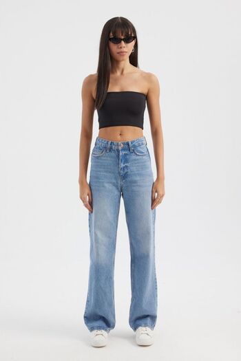 Hiccup Basic Sleeveless Crop Top