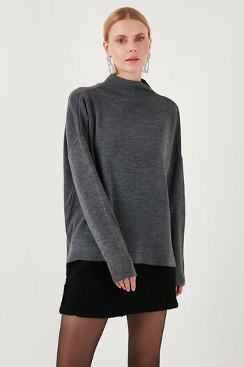 Lela Long Stand Collar Thin Knitwear Sweater - Back 4615002