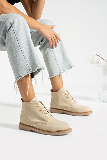 Glenz Women's Suede Lace-up Flat Sole Boots TS1151