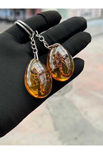 KEHRİBAREVİ KARAMAN 1 Piece Scorpion Powder Amber - Keychain Price Is