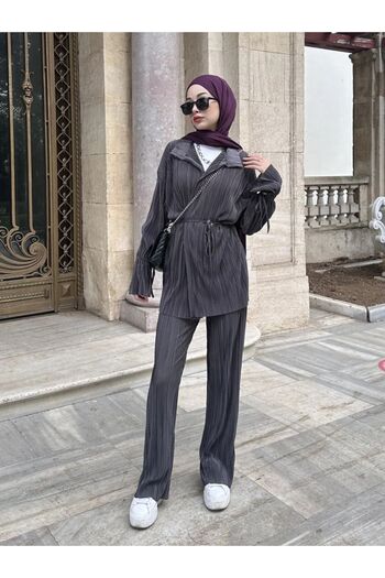 Laluvia Pleated Set - Anthracite, Lace Detailed