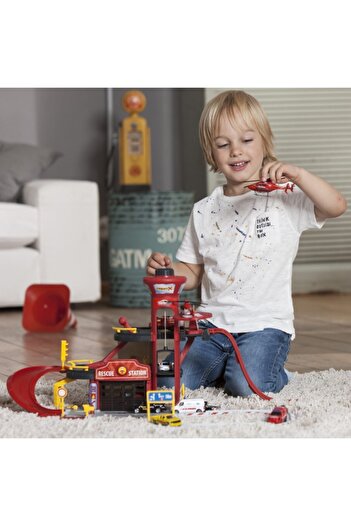 Majorette Creatix Büyük Oyun Seti Kurtarma Istasyonu +5 Model Araç