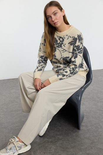 Trendyol Collection Floral Patterned Soft Textured Knitwear Sweater - Twoaw25kz00219