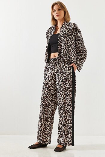 Bianco Lucci Leopard Patterned Side Striped Women's Jogger Pants - Mbms015 60501015