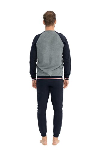 U.S. Polo Assn. U.S. Polo Assn. Erkek Uzun Kollu Yuvarlak Yaka İki İplik Eşofman Pijama Takımı S25812