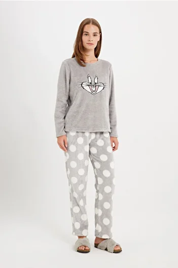 DeFacto Looney Tunes Plush Pajamas Set - Crew Neck, Long Sleeve, Top Pattern Bottom