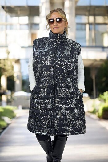 yagmurberen Large Size Signature Patterned Quilted Sleeveless Puffer Vest Jacket