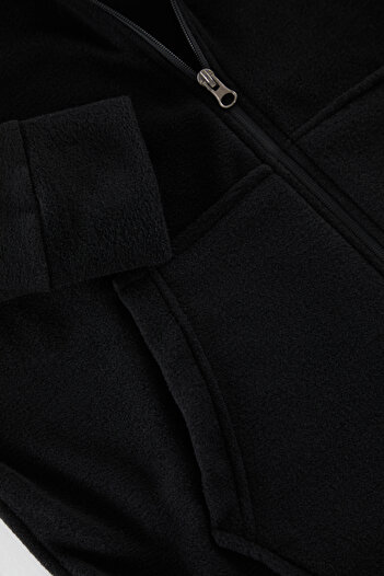 Trendyol Collection Черна стандартна/нормална кройка топла жилетка/суичър с цип с цип Tmnaw25Sw00183