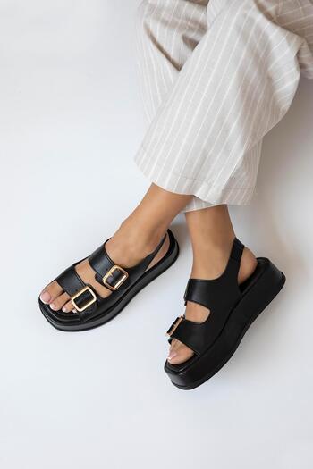 STRASWANS Renato Women's - Black Leather Casual Sandals with Buckle Detail