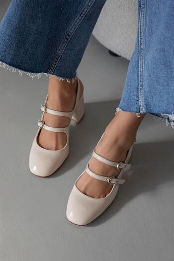 STRASWANS Kelby Women's Heeled Patent Leather Shoes Beige