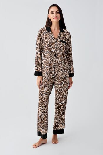 Artış Long Sleeve Buttoned Leopard Patterned Woven Pajamas Set