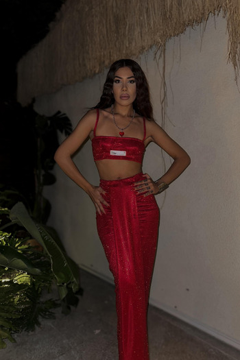 Gülşah Evecen Glittery Puckle Red Pencil Skirt