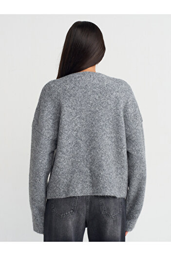 Dilvin 10645 Πλεκτό πουλόβερ με λαιμόκοψη V - Soft Textured M.