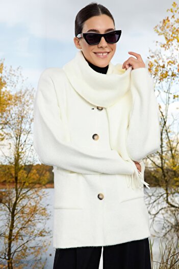 Trendyol Collection Soft Textured Ecru Knitwear Cardigan - Wide Fit, Scarf Coat Look Twoaw25Hi00181