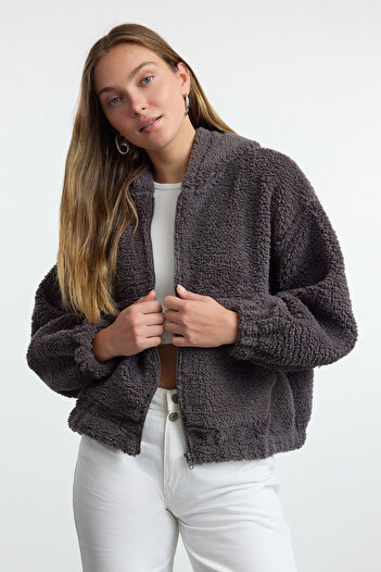 Trendyol Collection Silná pletená mikina – antracitová plyšová, s kapucí a zipem Twoaw25Sw00238