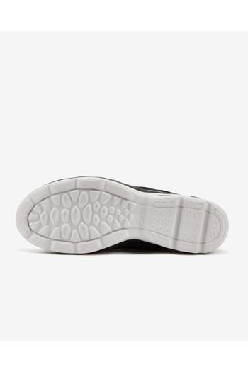 SKECHERS GLİDE - STEP BEYOND - İNDOMİTABLE Kadın Siyah Spor Ayakkabı 100258 BKW