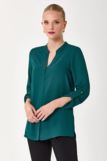 İKİLER V Yaka Kolları Apoletli Yırtmaçlı Bluz 245-3016